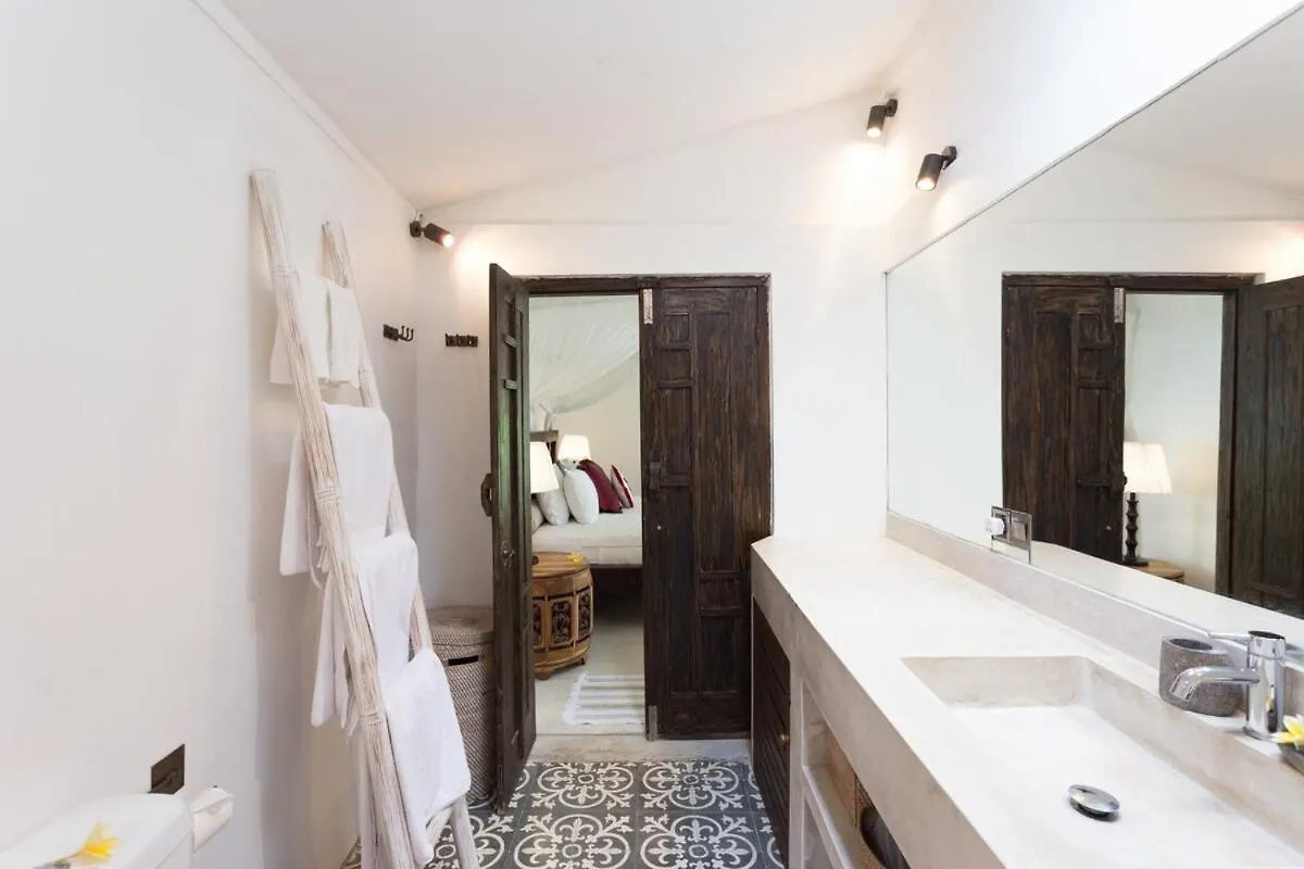 Bear Cottage 4 Bedroom Luxury Villa - Petitenget, Seminyak
