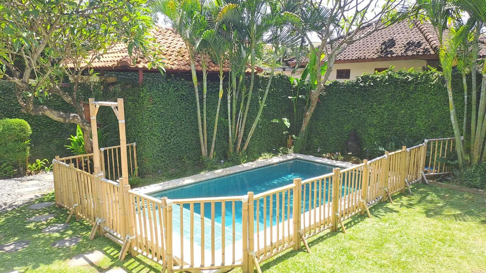 Bear Cottage 4 Bedroom Luxury Villa - Petitenget, Seminyak Indonésie